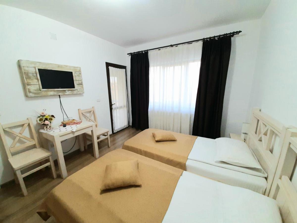 Dor De Casa Otel Doljesti Dış mekan fotoğraf