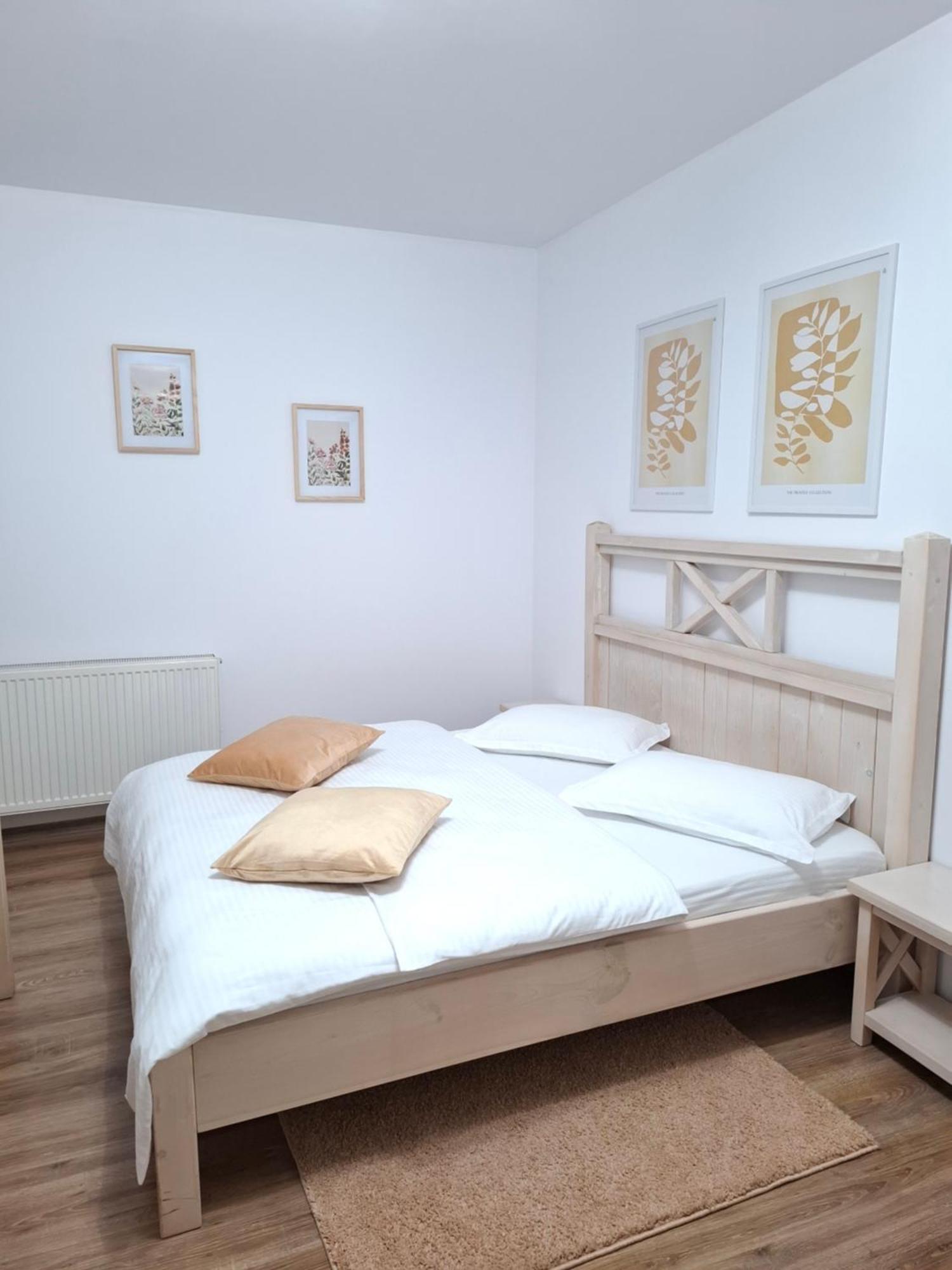 Dor De Casa Otel Doljesti Oda fotoğraf